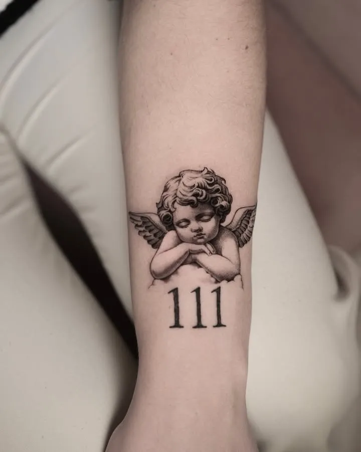 **Dreamy Cherub with Numbers**