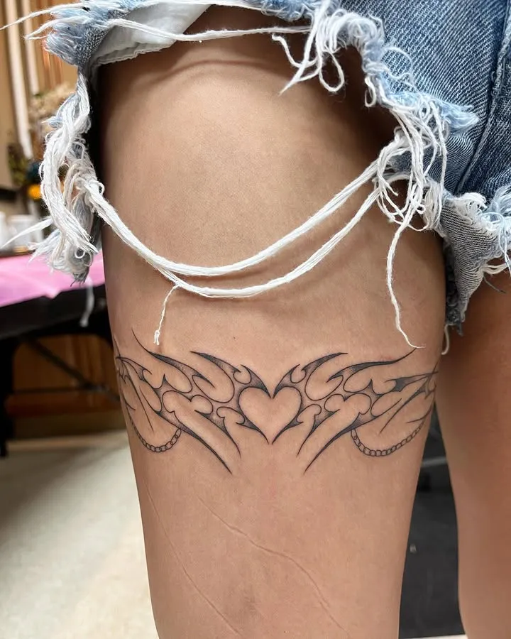 **Heart in Chains Tattoo**