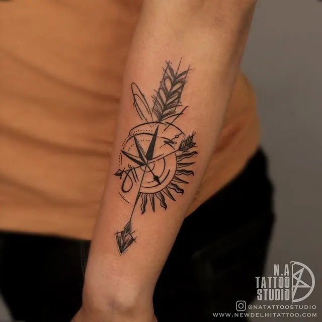 Geometric Compass Arrow