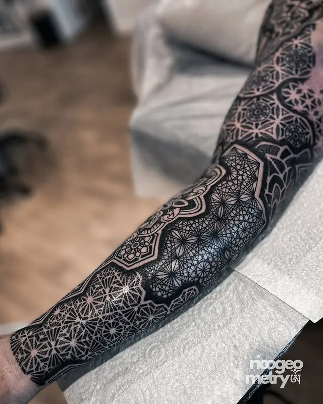 Hexagonal Lacework Tattoo