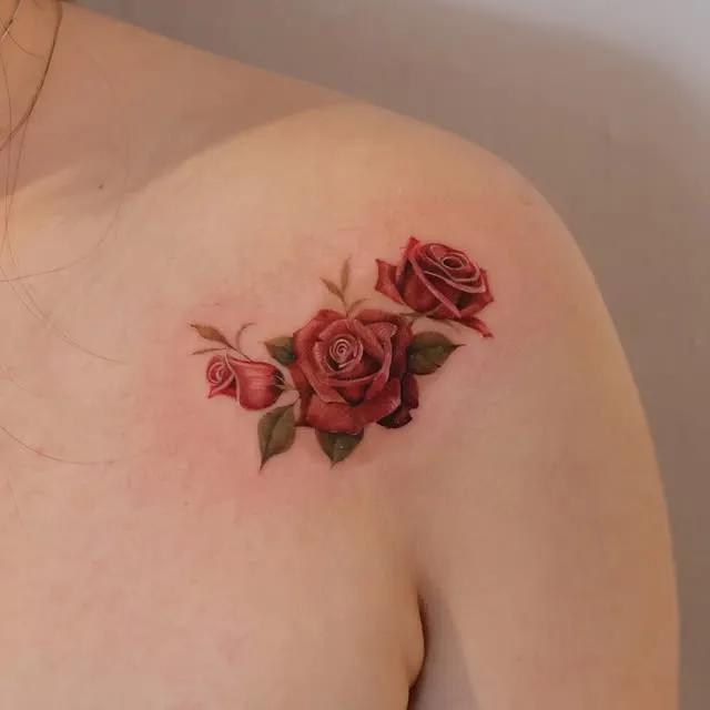 ### Rose Trio Shoulder Art