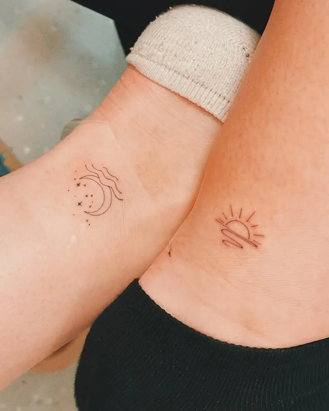 Sun and Moon Minimalism